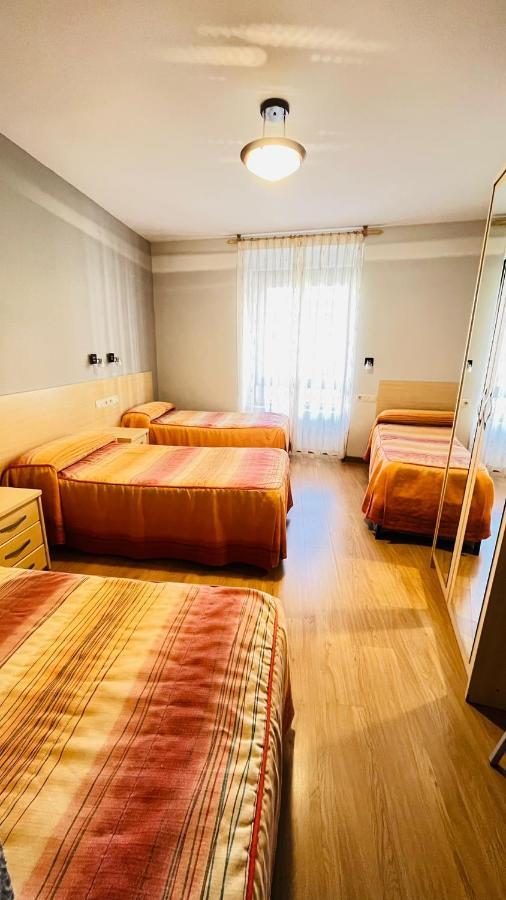 Hostal Hispanico I Саламанка Экстерьер фото