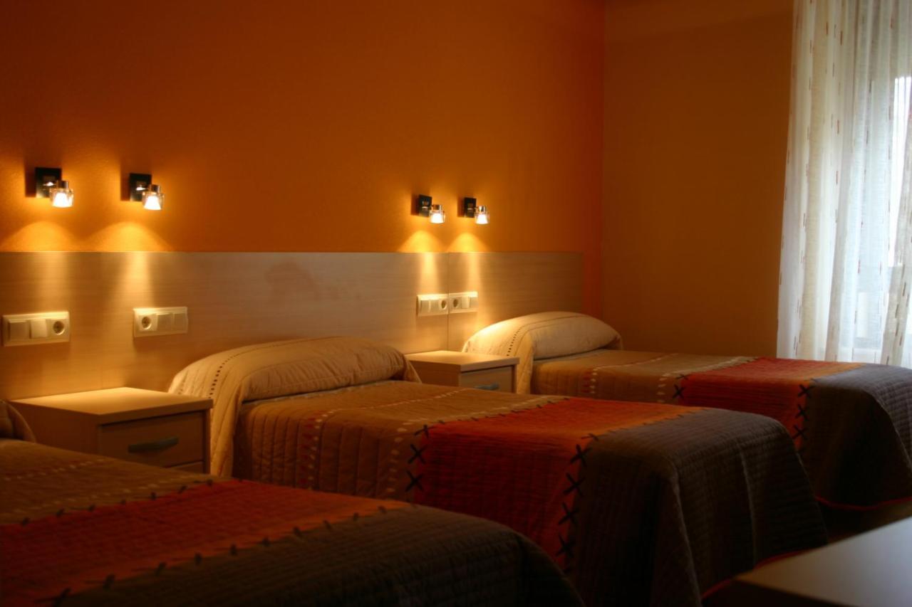 Hostal Hispanico I Саламанка Номер фото